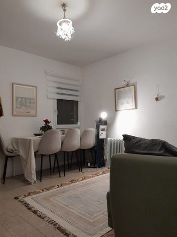 דירה, בר יוחאי 7, קטמונים, ירושלים