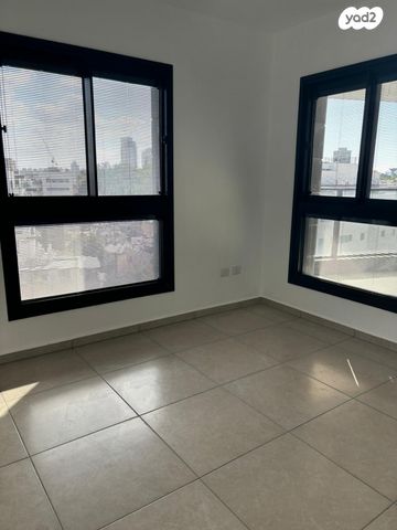 דירה, יוסף הגלילי 22, שכונת בן גוריון, מרכז העיר ג', רמת גן