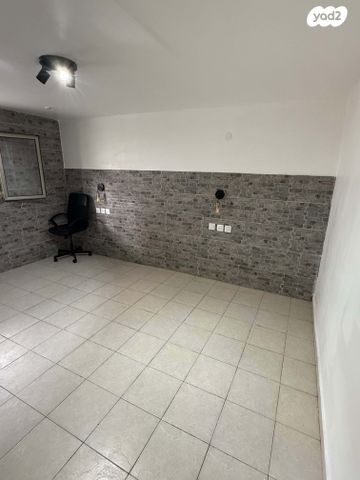 יחידת דיור, יצחק בן צבי 92, קרית בנימין, קרית אתא