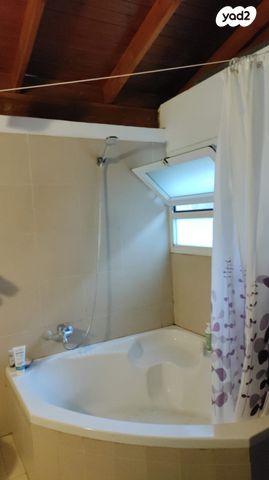 יחידת דיור, חרמש 9, בני ציון, בני ציון