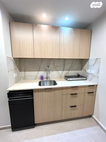 יחידת דיור, פרופסור יחזקאל קויפמן 6, נווה צדק, תל אביב יפו