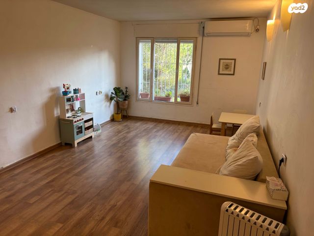 דירה, בר כוכבא 7, הגבעה הצרפתית, גבעת שפירא, ירושלים