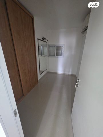 בית פרטי/ קוטג', הזית 123, שיכון שלוש קומות, דימונה