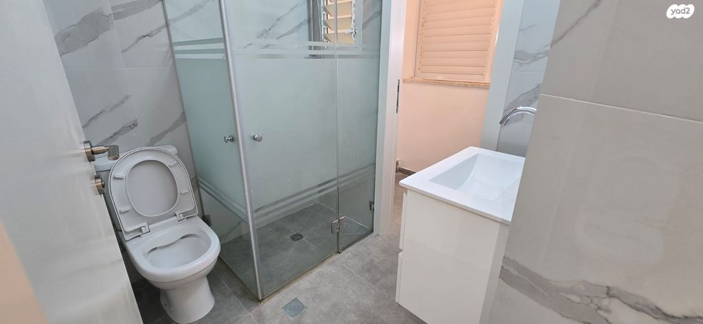 שדרות דואני 16