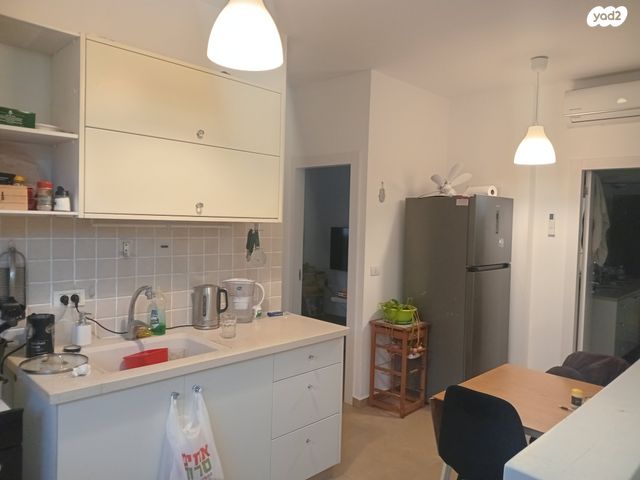 גג/ פנטהאוז, שכטר 6, רסקו א', חולון