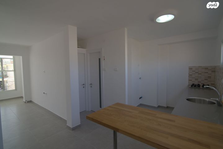 דירה, הגיחון 4, מכללת תל אביב יפו, דקר, תל אביב יפו