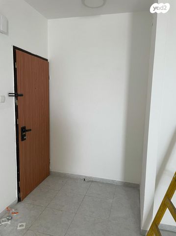 דירה, דרך רזיאל 4, נאות הרצל, נתניה