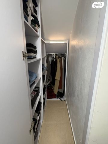 יחידת דיור, מעלה החמישה, מעלה החמישה, מעלה החמישה