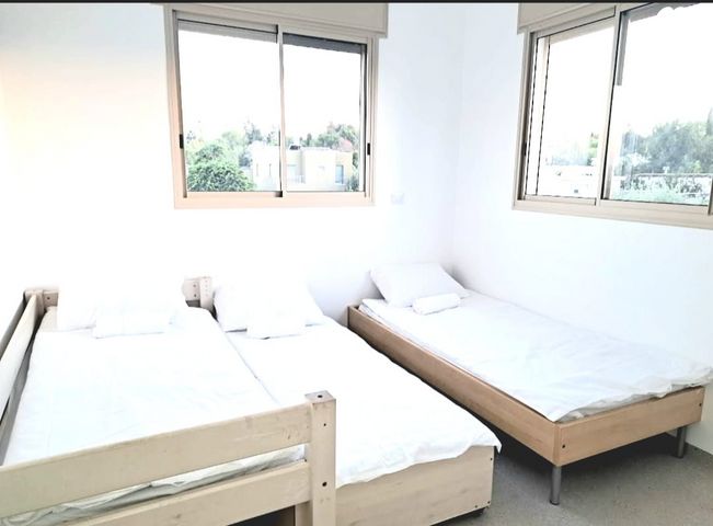 גג/ פנטהאוז, השקד 10, עין דור, עין דור