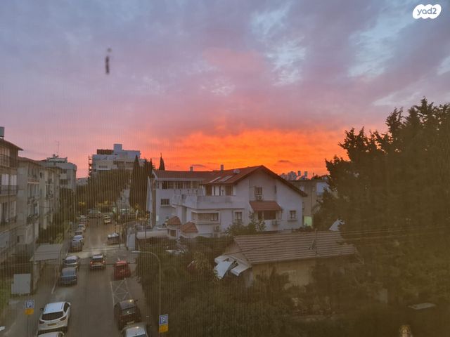 דירה, א.ד. גורדון 6, כצנלסון, ראשון לציון