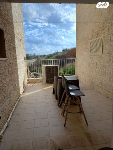 דירה, שוהם 22, אבני חן, חריש