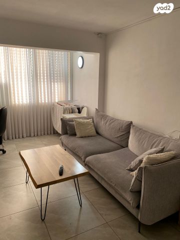 דירה, הגבעות 16, רמת יוסף, בת ים