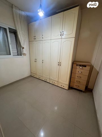 דירה, ביאליק 11, גן הורדים, אשקלון