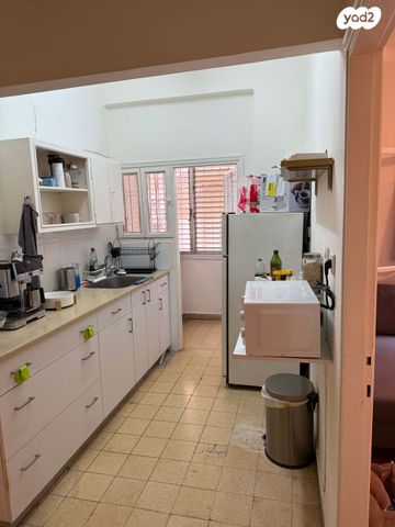 דירה, קרן קיימת לישראל 33, הל"ה, גבעתיים