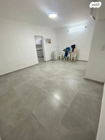 יציאת אירופה 3