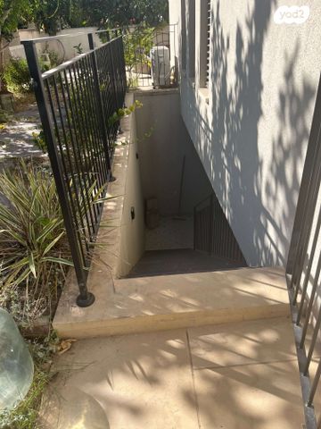 יחידת דיור, דרך השדות 1, בית יצחק שער חפר, בית יצחק שער חפר