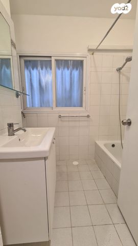 דירה, בר אילן 6, לב תל אביב, לב העיר צפון, תל אביב יפו