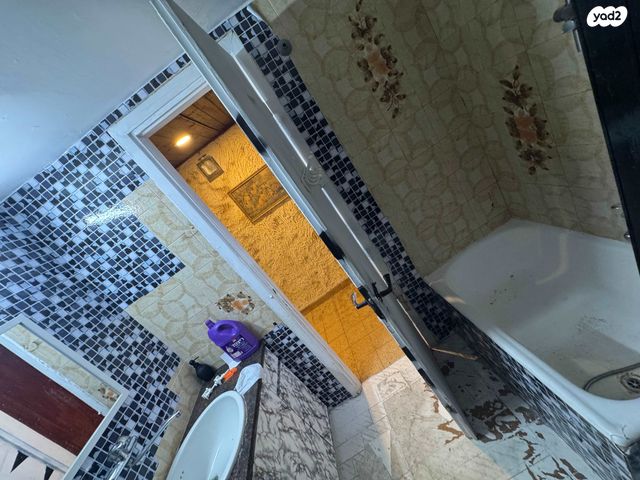 דירה, כינרת 3, הדר עליון, חיפה