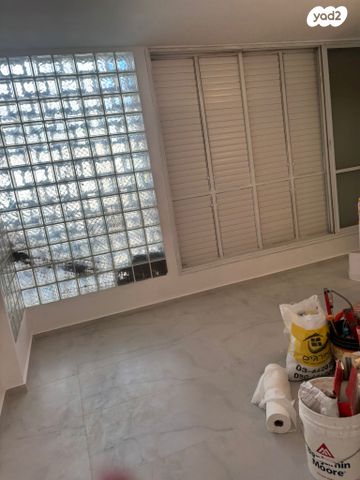 דירה, שפרינצק 18, מרכז, קרית עבודה, חולון