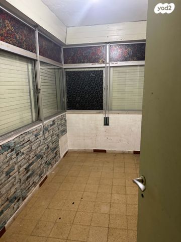 דירה, כינרת 3, הדר עליון, חיפה