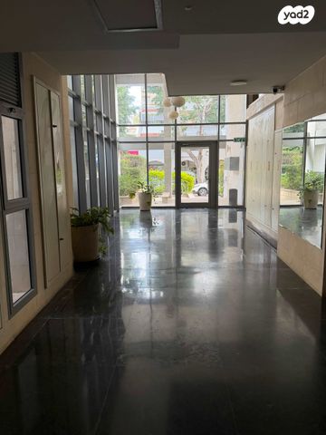 דירה, הרצל 53, מרכז, כפר סבא