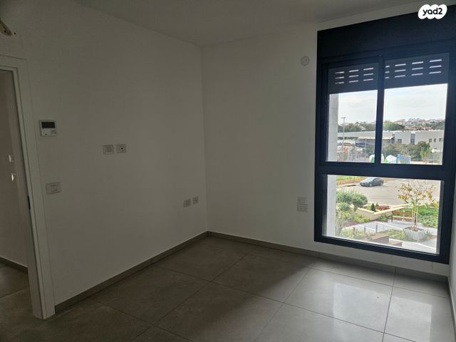 דירה, יונה וולך 7, גרין פארק החדשה, הוד השרון