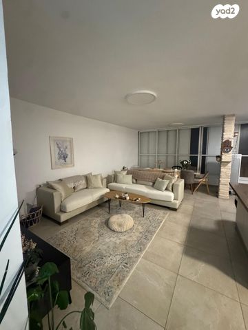 דירה, האחים סמילצ'נסקי 33, רמז, מערב ותיק, ראשון לציון