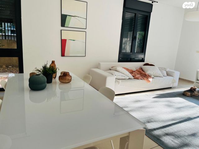 דירת גן, חפץ חיים 9, קרית ויצמן, רעננה