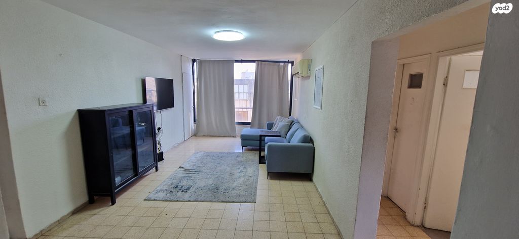 דירה, דגניה 12, שיכון עובדים, טבריה