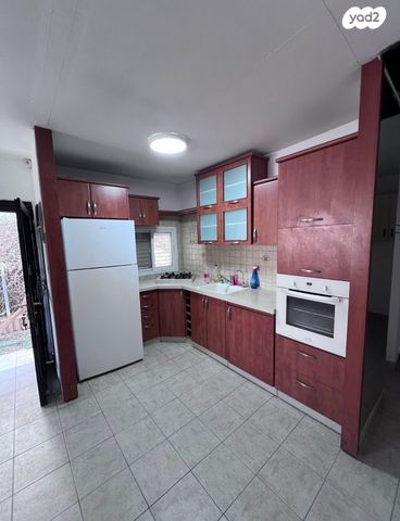 דירת גן, חנוך אלבק 28, רמות, באר שבע