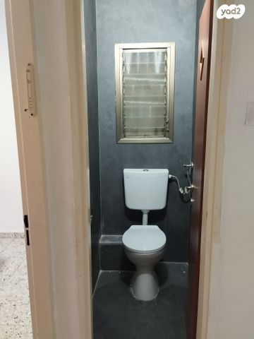 דירה, מנחם בגין 75, שאר העיר, חצור הגלילית