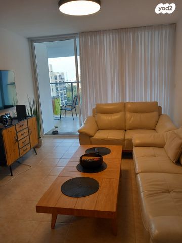 דירה, קרן היסוד 17, דרום מזרח, בת ים