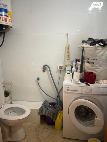 יחידת דיור, יורדי הסירה 12, נווה עוז, פתח תקווה