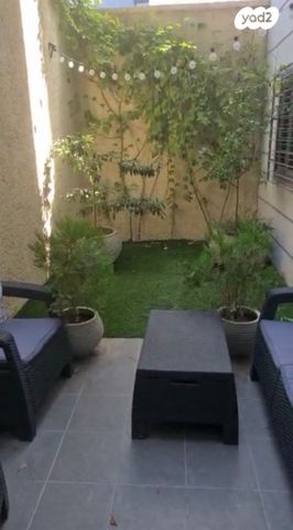 דירת גן, פול סמואלסון 1, פסגות אפק, ראש העין