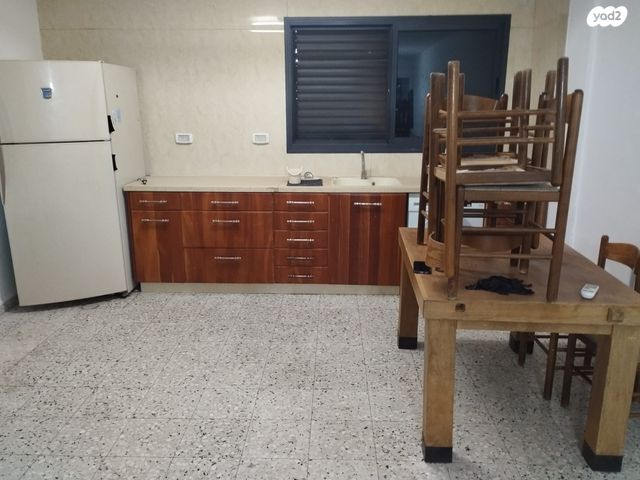 דירה, מנחם בגין 75, שאר העיר, חצור הגלילית