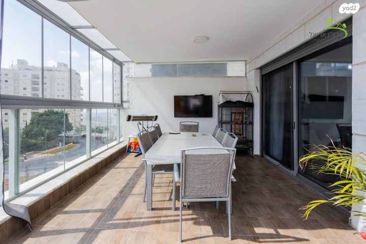 דירה, רמת הגולן 4, רובע ה', אריאל