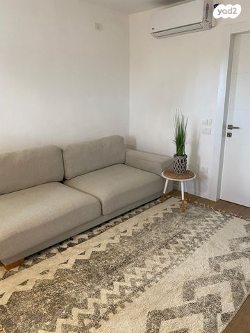 יחידת דיור, יבנה 4, כיסופים, כפר סבא