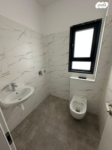 דירה, הגלבוע 37, נאות שז"ר, יבנה