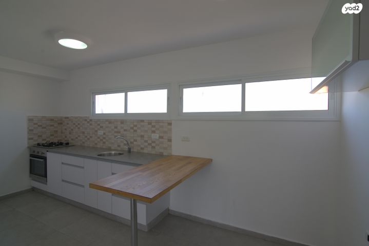 דירה, הגיחון 4, מכללת תל אביב יפו, דקר, תל אביב יפו