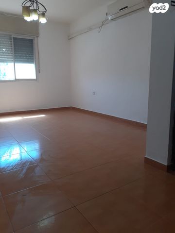 קדושי השואה 11