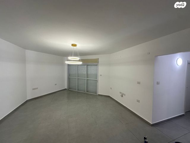 דירה, מנחם בגין 4, רמת פולג, נתניה