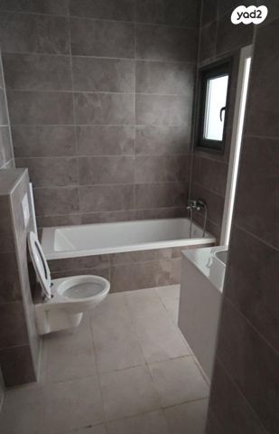 דירה, אפיקי מים 14, אגמים מזרח, אשקלון