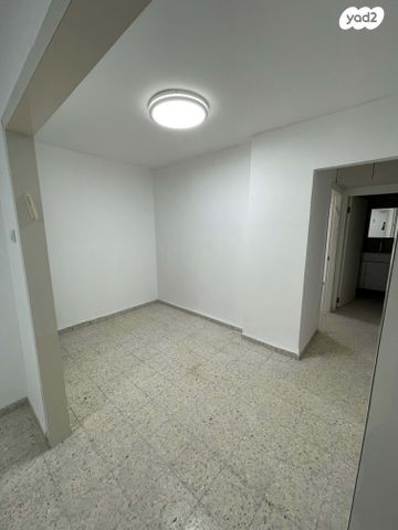 דירה, שדרות יוספטל 9, גבעה א', שביט, קרית אתא