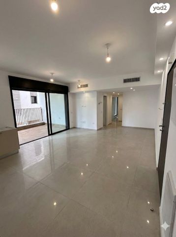 דירה, ח"ן 8, רמת ורבר, פתח תקווה