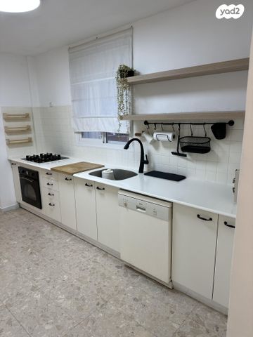 דו משפחתי, האתרוג 39, נווה ניצנים, כפר יונה