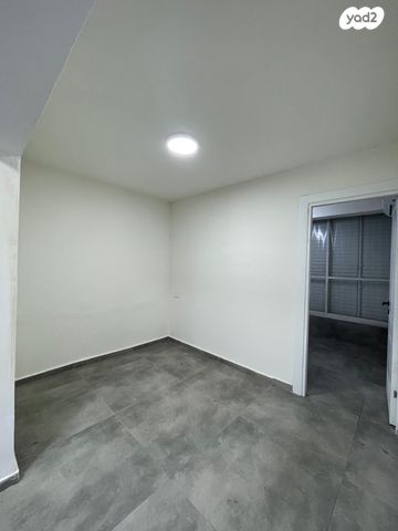 דירה, הניצנים 1, תל גיבורים, חולון