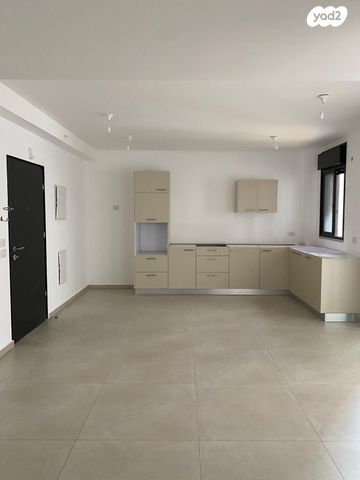 דירה, ח"ן 8, רמת ורבר, פתח תקווה