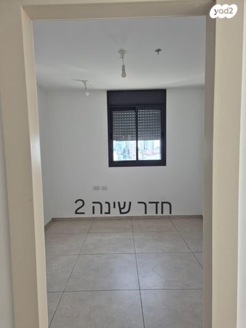 דירה, כובשי החרמון 13, שעריים, רחובות