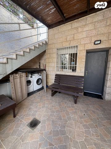 יחידת דיור, מעלה החמישה, מעלה החמישה, מעלה החמישה