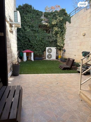 יחידת דיור, מעלה החמישה, מעלה החמישה, מעלה החמישה